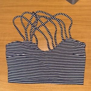 Streetwear Society Small Black and White Crop Top